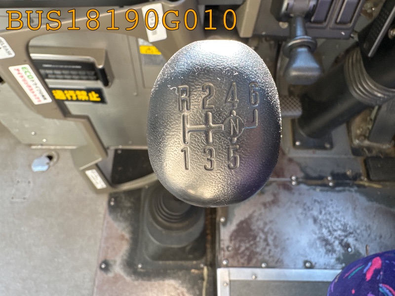 BUS18190G010