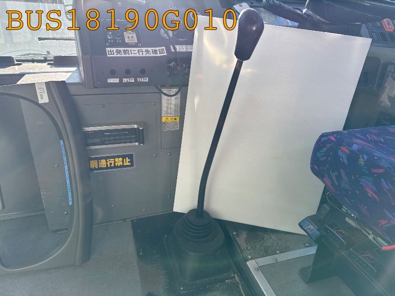 BUS18190G010