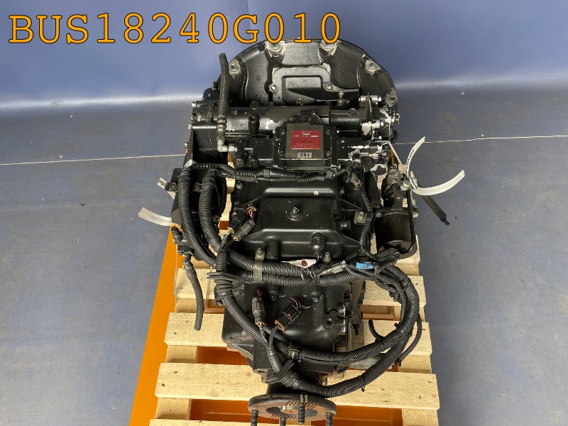 BUS18240G010