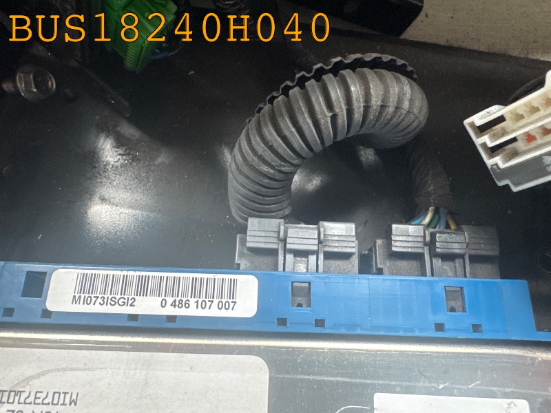 BUS18240H040