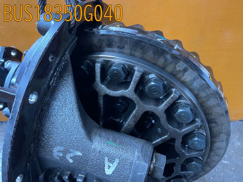 BUS18350G040