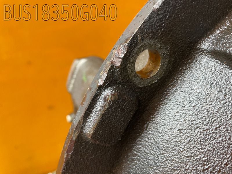 BUS18350G040