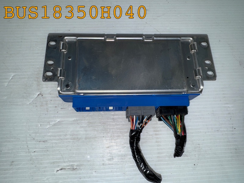 BUS18350H040