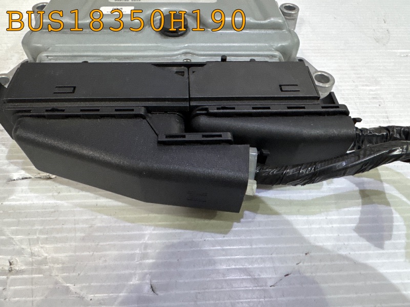 BUS18350H190