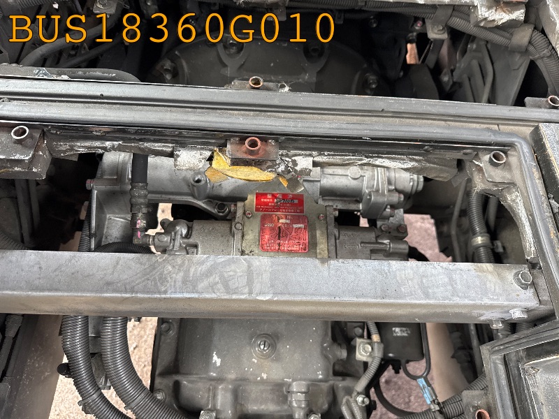 BUS18360G010