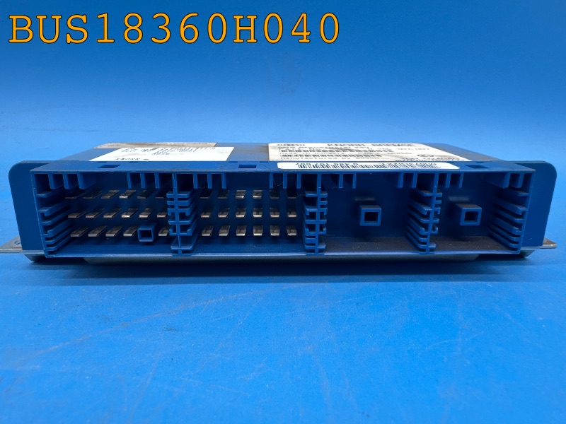 BUS18360H040