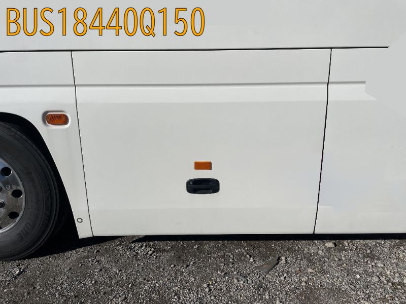 トランクパネル左１番目