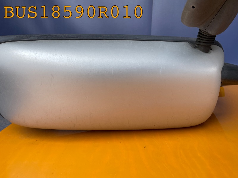 BUS18590R010