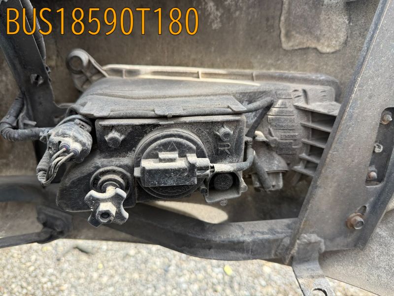 BUS18590T180