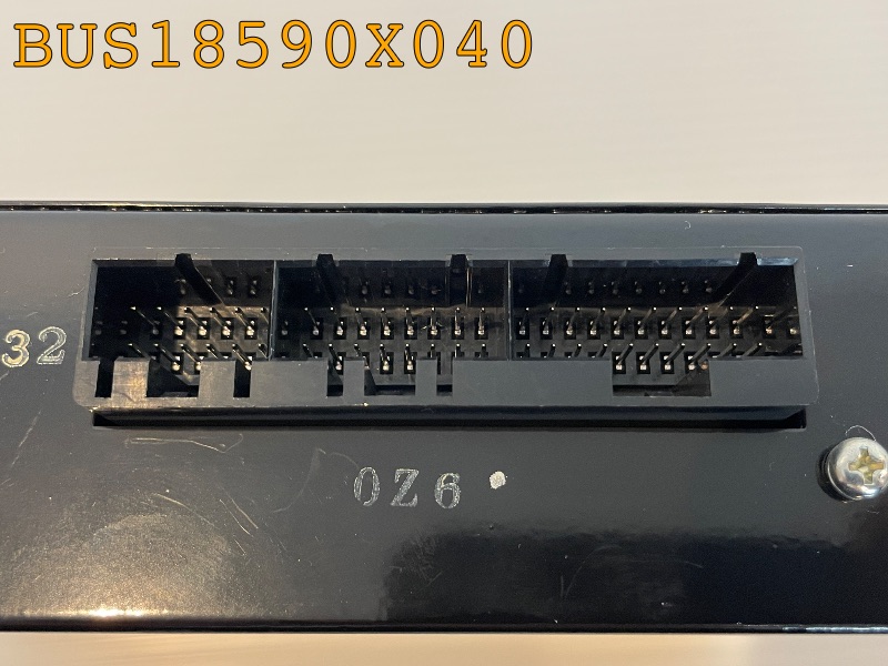 BUS18590X040
