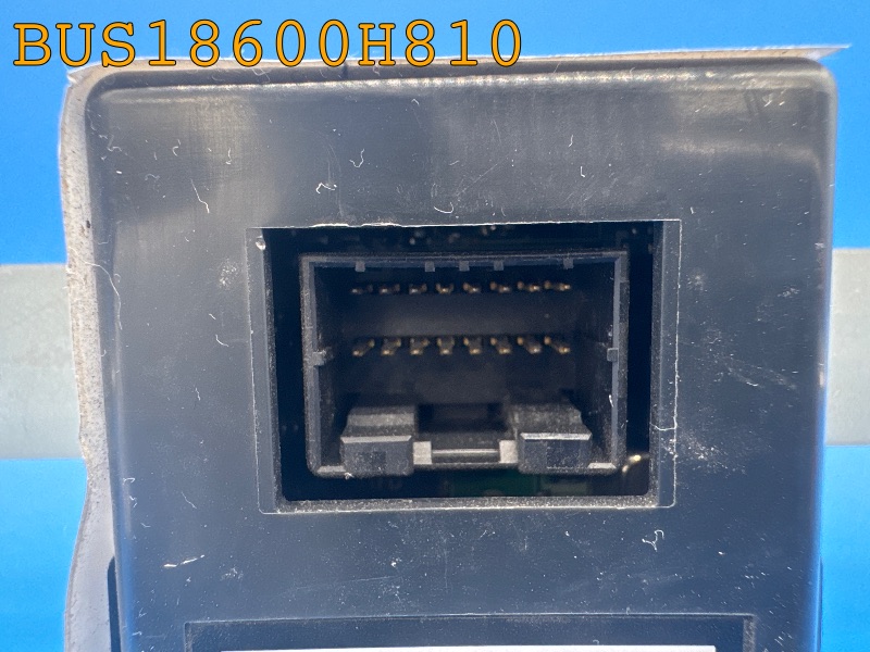 BUS18600H810
