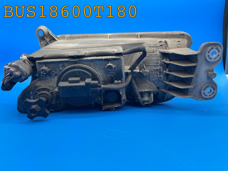 BUS18600T180