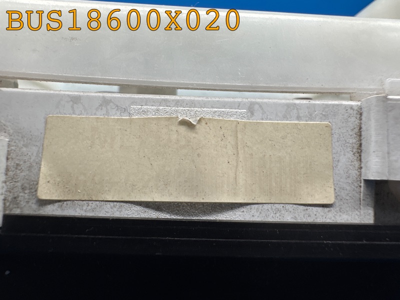 BUS18600X020