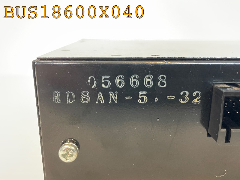 BUS18600X040