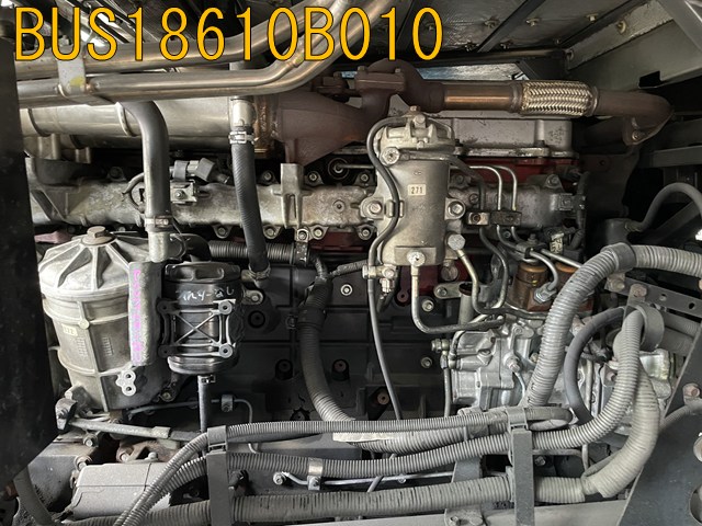 BUS18610B010