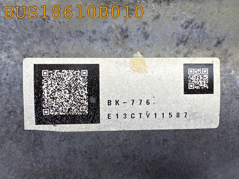 BUS18610B010