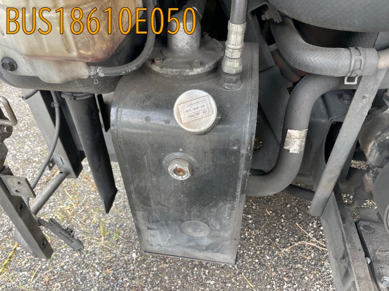 BUS18610E050