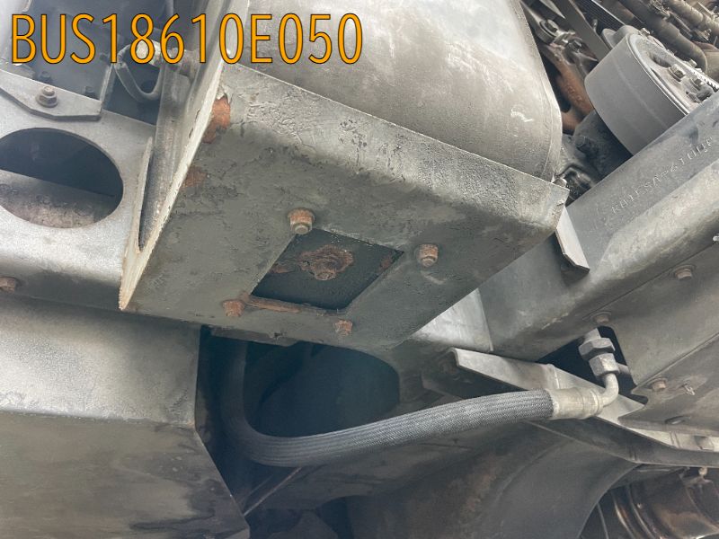 BUS18610E050