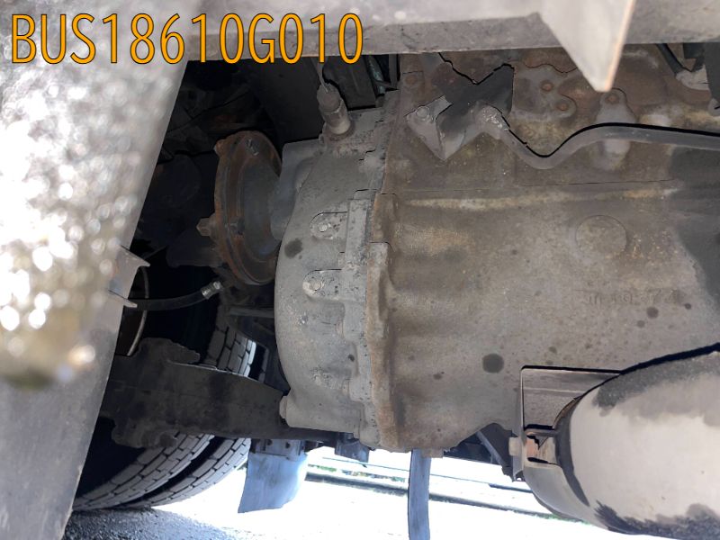 BUS18610G010
