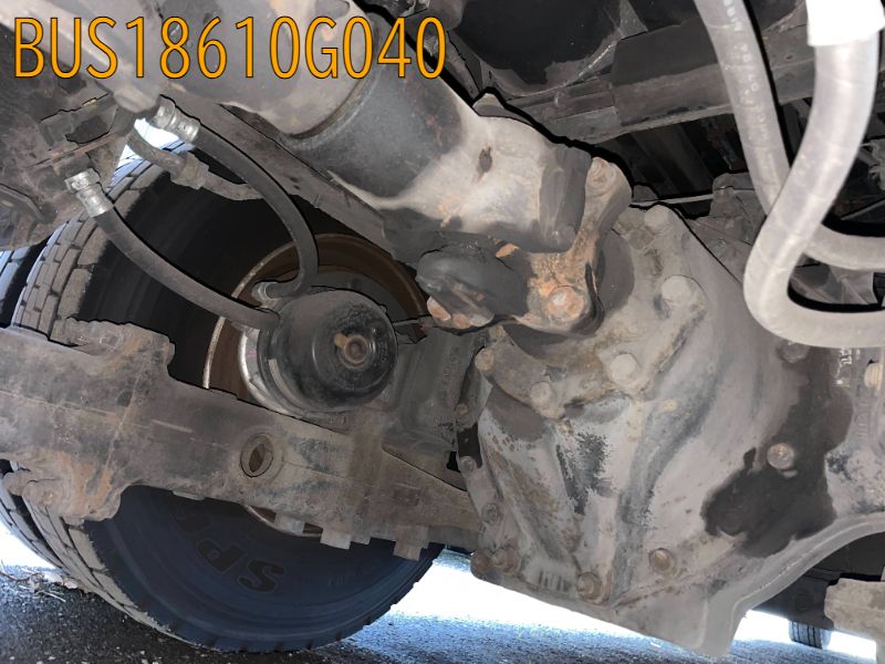 BUS18610G040