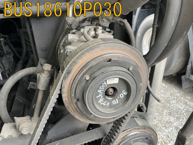 コンプレッサー（エアコン）