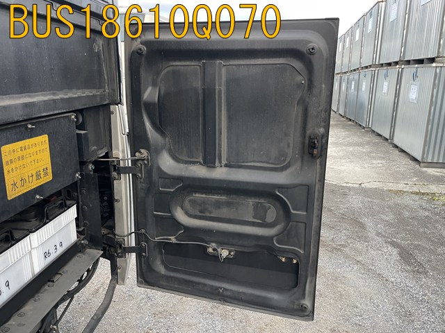 BUS18610Q070