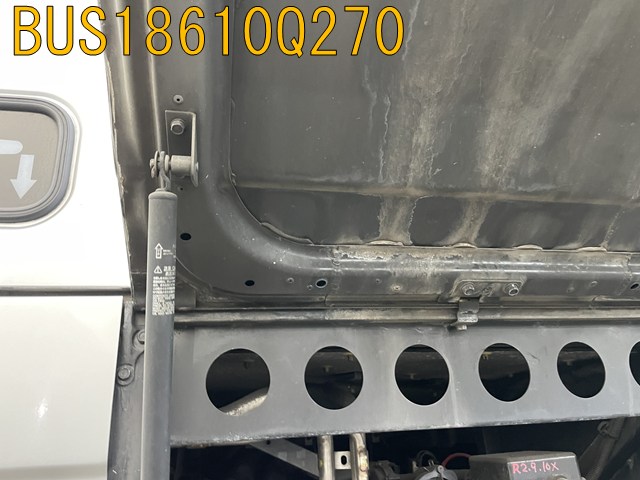BUS18610Q270