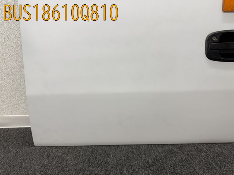 BUS18610Q810
