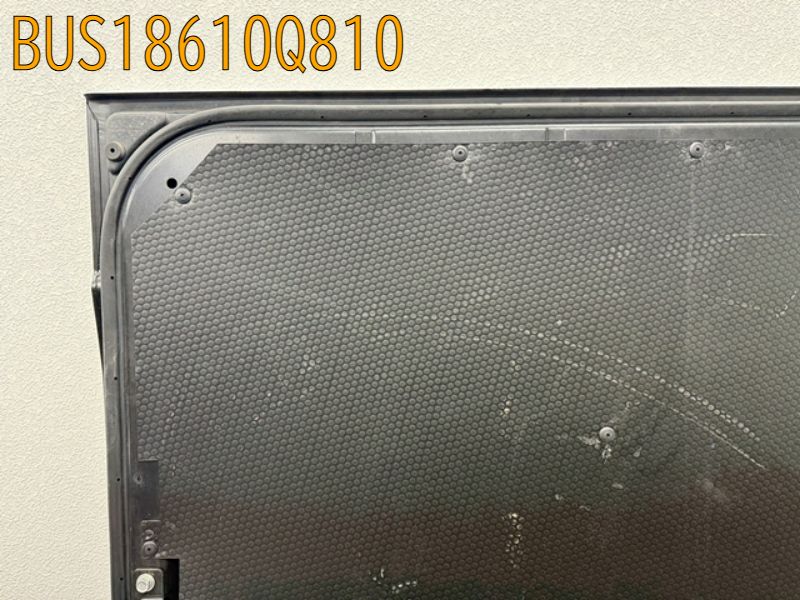 BUS18610Q810