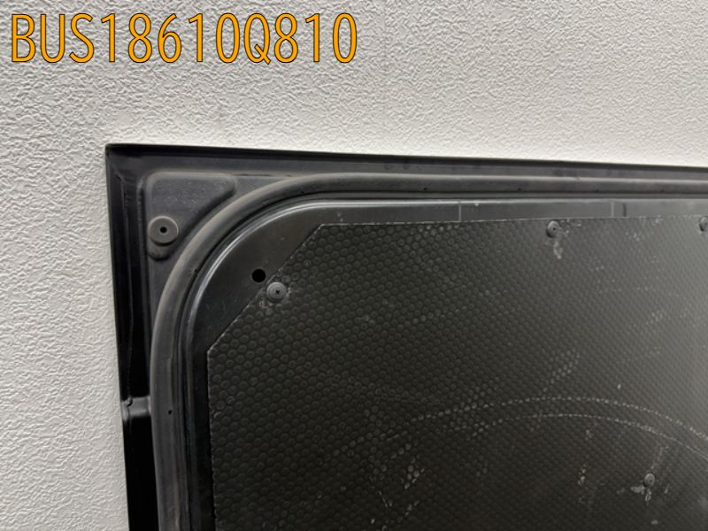 BUS18610Q810