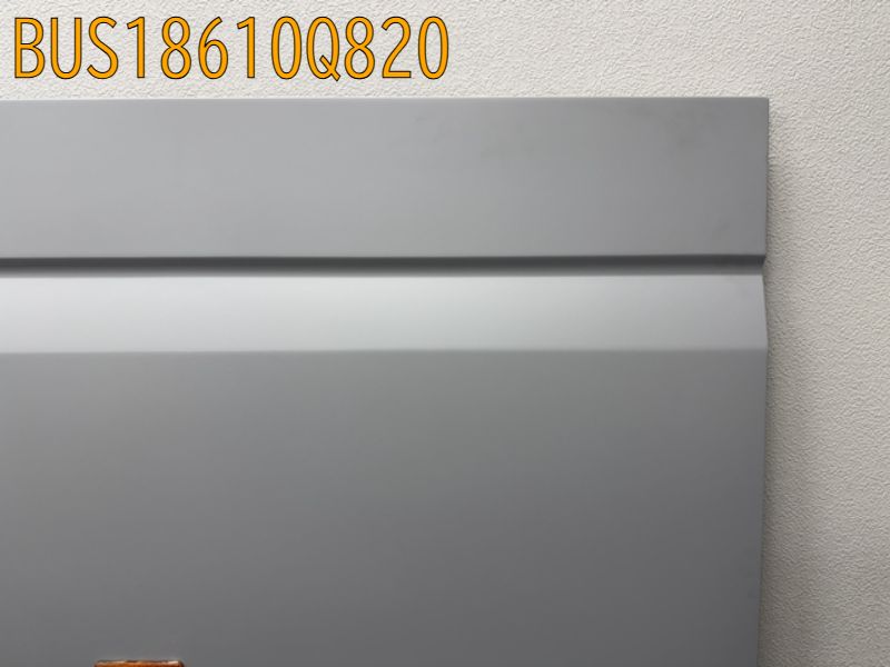 BUS18610Q820