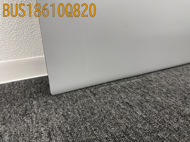 BUS18610Q820