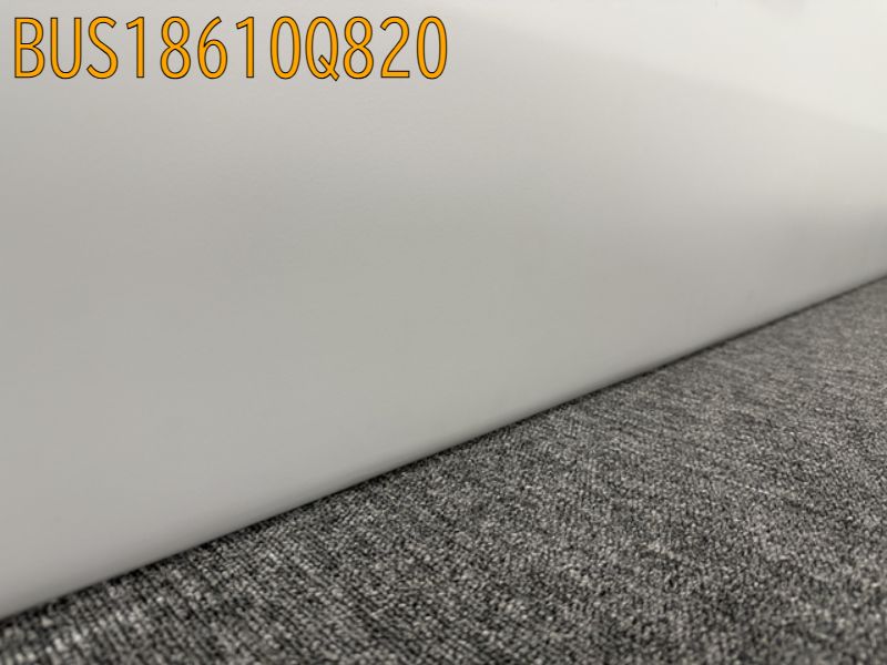 BUS18610Q820