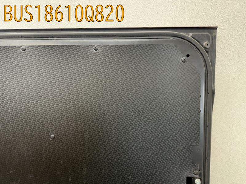 BUS18610Q820