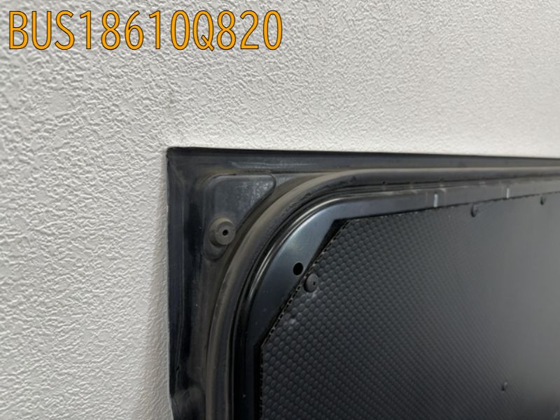 BUS18610Q820