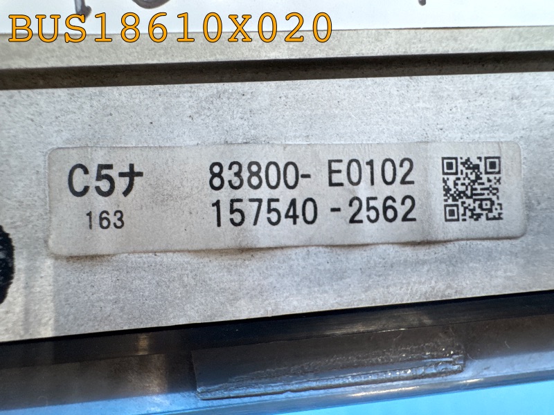 BUS18610X020