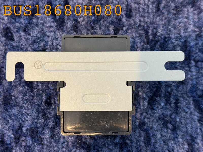 BUS18680H080