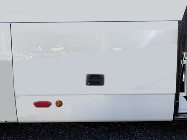 トランクパネル右3番目