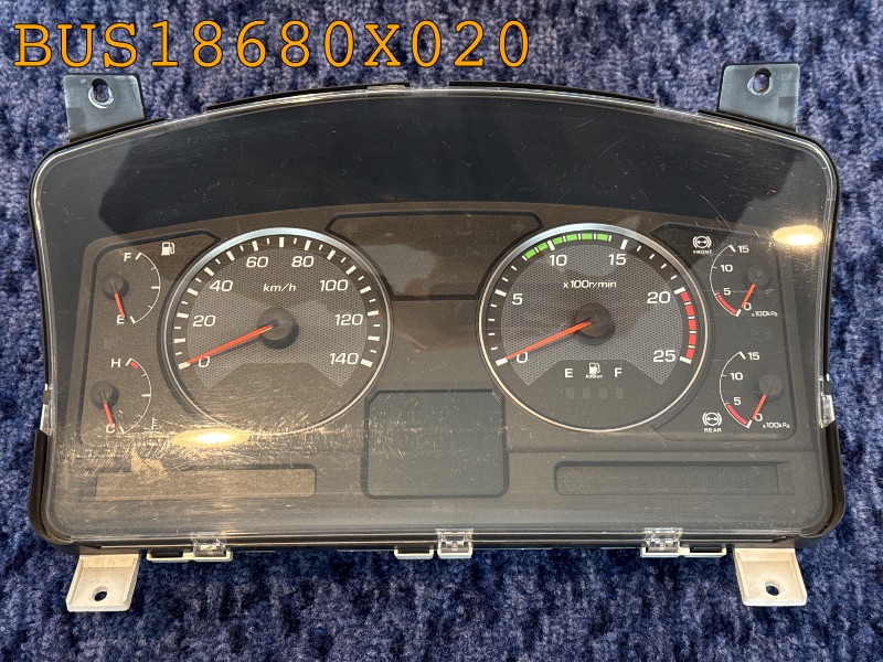 メーターパネル