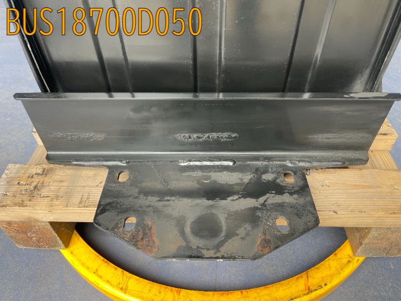BUS18700D050