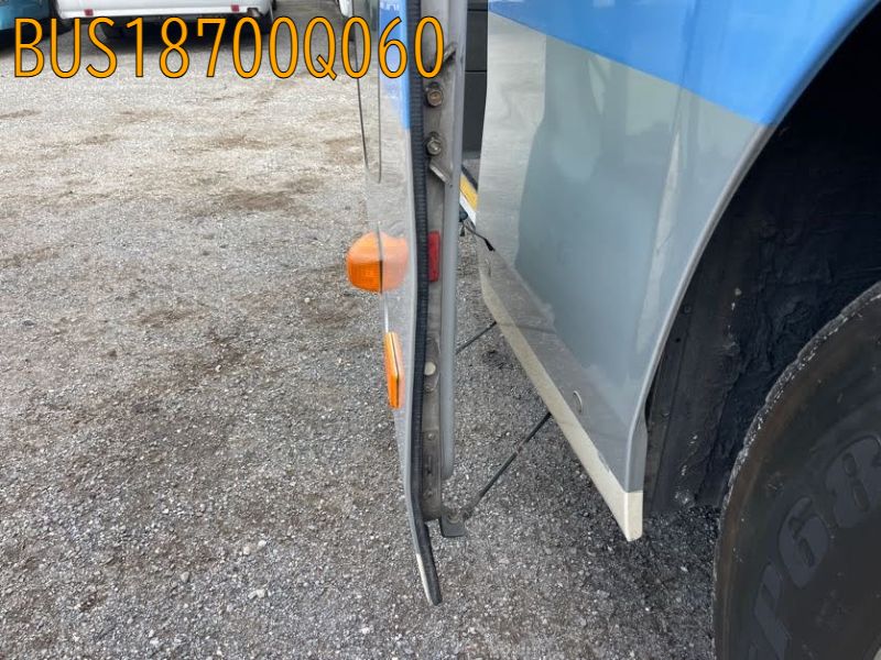BUS18700Q060