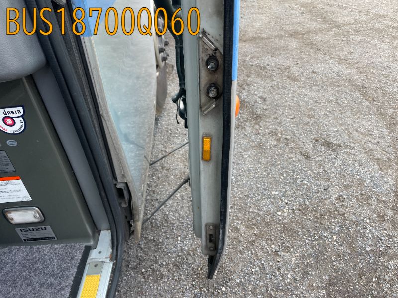 BUS18700Q060