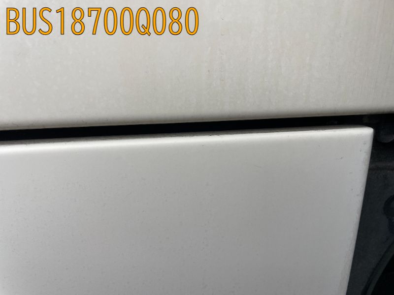 BUS18700Q080