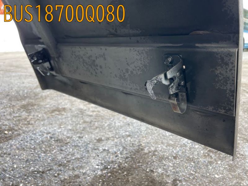 BUS18700Q080