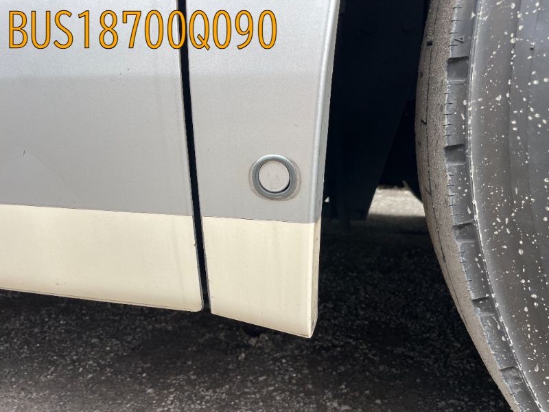 BUS18700Q090