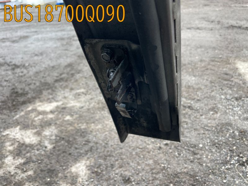 BUS18700Q090
