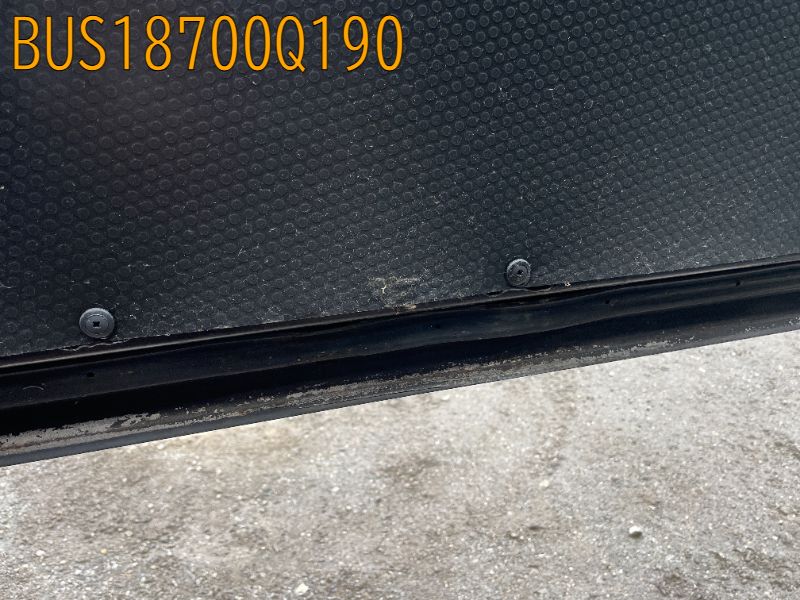 BUS18700Q190
