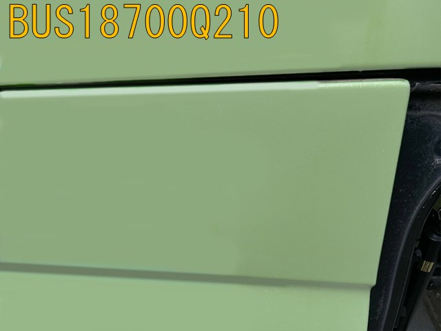 BUS18700Q210