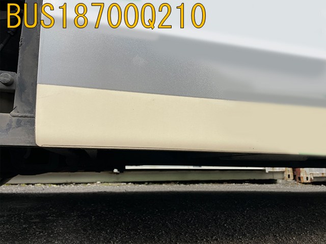 BUS18700Q210