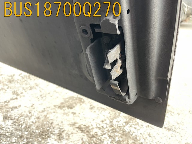 BUS18700Q270